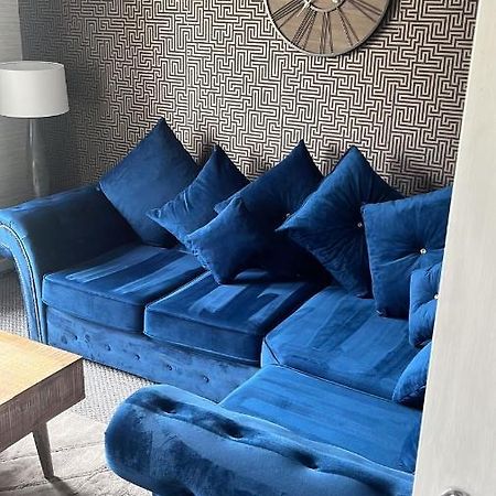 Holiday Apartment 아드로선 외부 사진